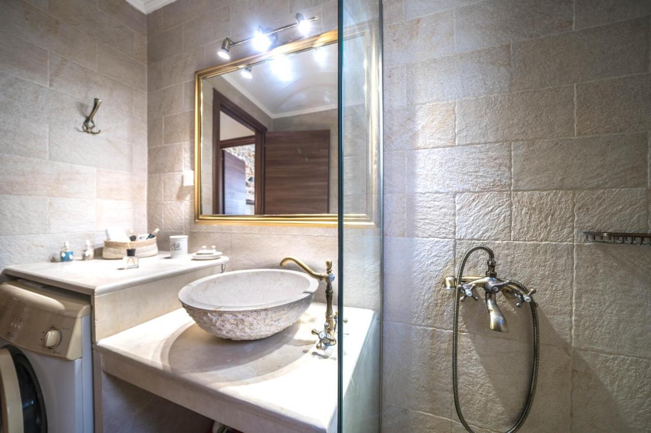 Arhontariki Luxury Apartment Panormos  ภายนอก รูปภาพ