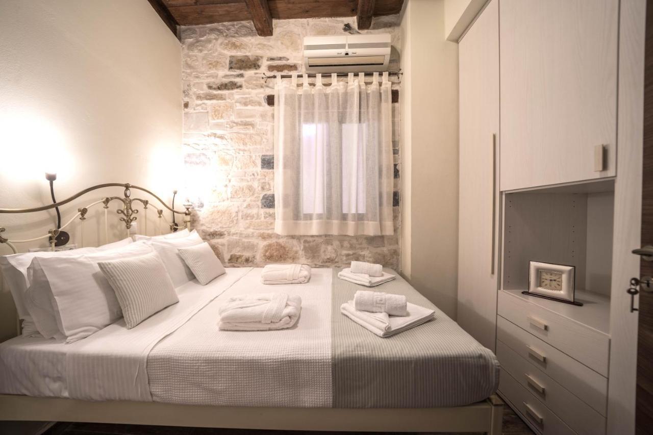 Arhontariki Luxury Apartment Panormos  ภายนอก รูปภาพ